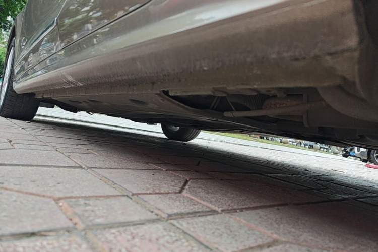 Used Volkswagen Sagitar 2015 1.6L Manual Comfort Model Left Side Sill