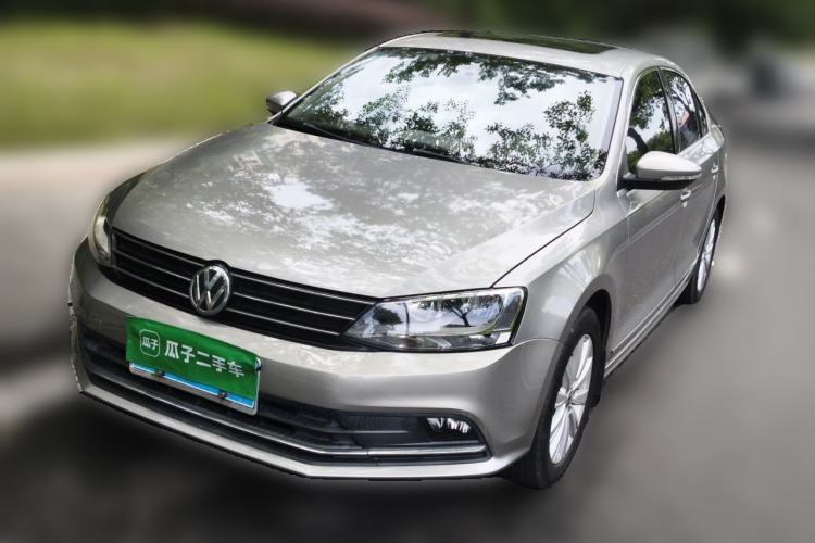 Used Volkswagen Sagitar 2015 1.6L Manual Comfort Model Guazi used car, China used car export, Used car for sale, Used  cars, Cheapest cars for sale