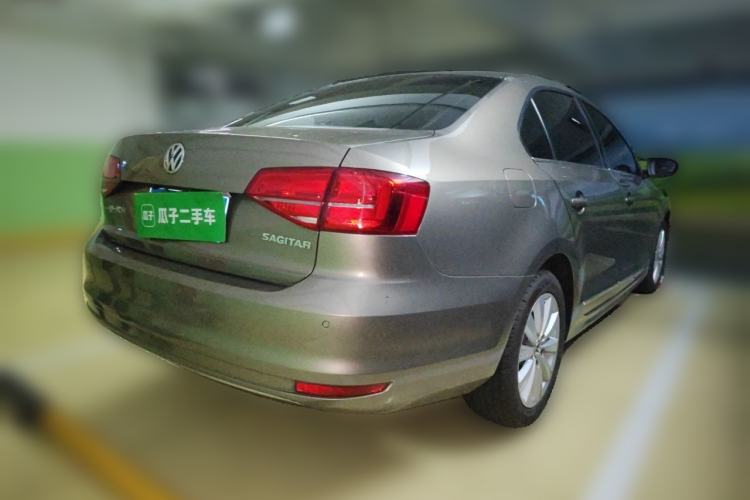 Used Volkswagen Sagitar 2015 1.6L Automatic Comfort Model Rear Right 45 Deg