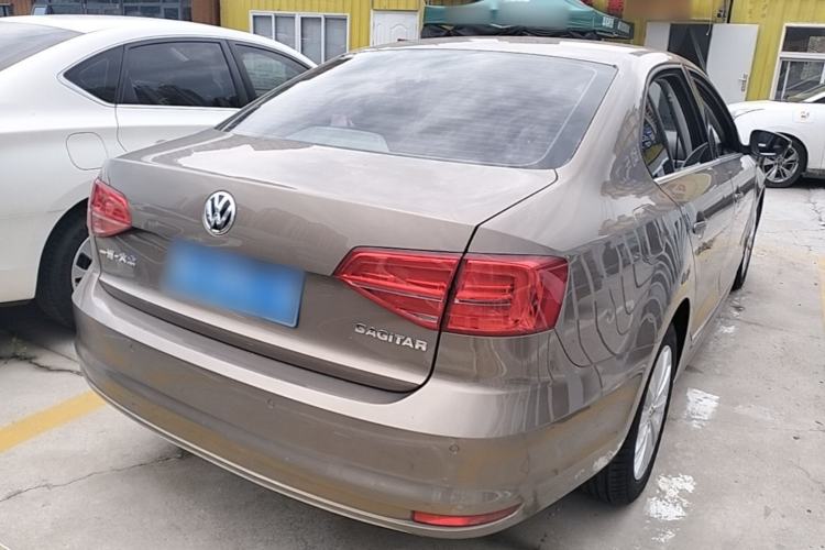 Used Volkswagen Sagitar 2015 1.6L Automatic Comfort Model Rear Right 45 Deg