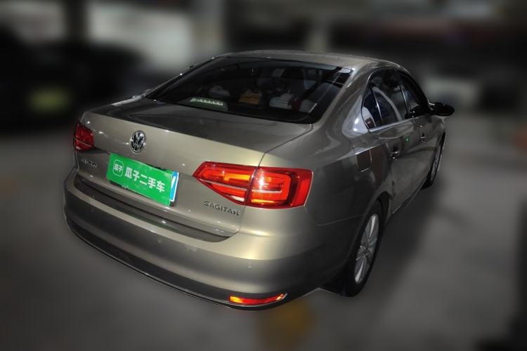 Used Volkswagen Sagitar 2015 1.6L Automatic Comfort Model Rear Right 45 Deg