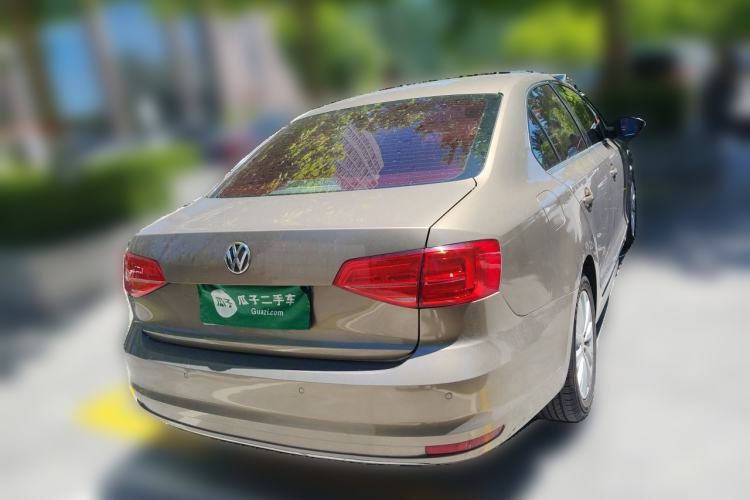 Used Volkswagen Sagitar 2015 1.6L Automatic Comfort Model Rear Right 45 Deg