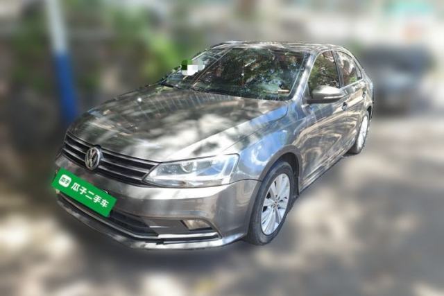 Used Volkswagen Sagitar 2015 1.6L Manual Comfort Model