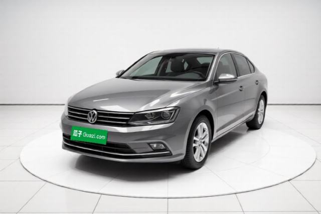 Używany Volkswagen Sagitar 2015 1.6L Automatic Comfort Model
