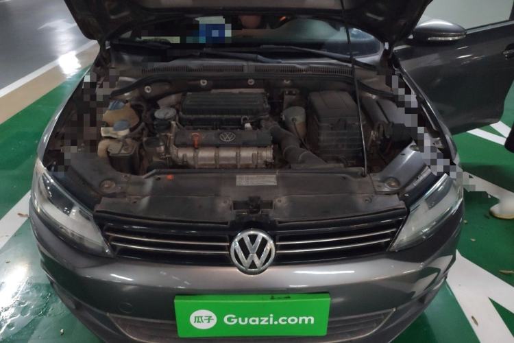 Used Volkswagen Sagitar 2015 1.6L Automatic Comfort Model Engine Bay
