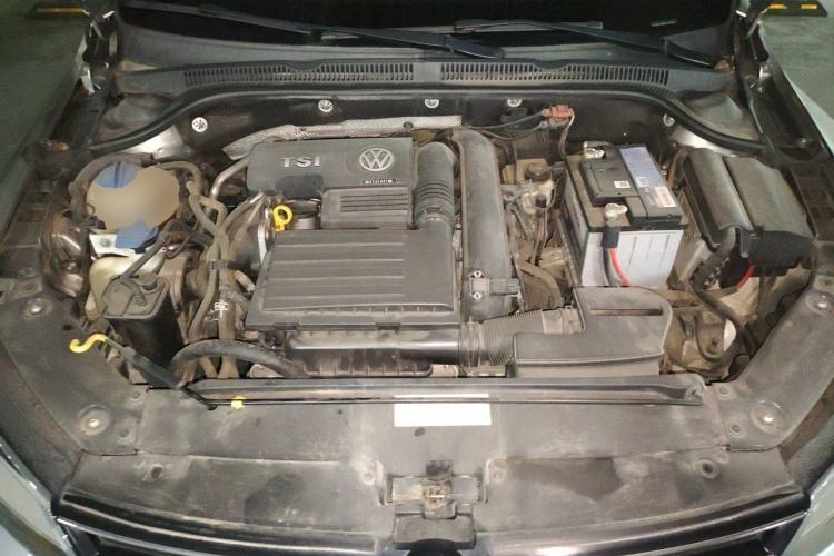 Used Volkswagen Sagitar 2015 230TSI Automatic Comfort Version Engine Bay