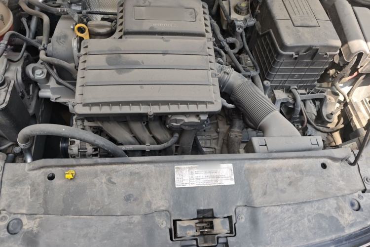 Used Volkswagen Sagitar 2015 1.6L Automatic Comfort Model Engine Bay