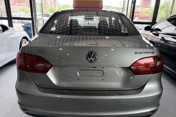Used Volkswagen Sagitar 2015 1.6L Automatic Comfort Model Exterior 3