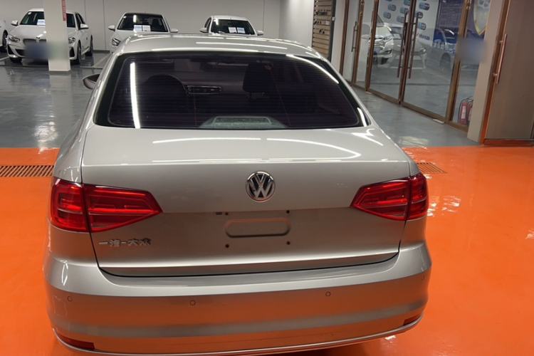 Used Volkswagen Sagitar 2015 1.6L Automatic Comfort Model Exterior 4