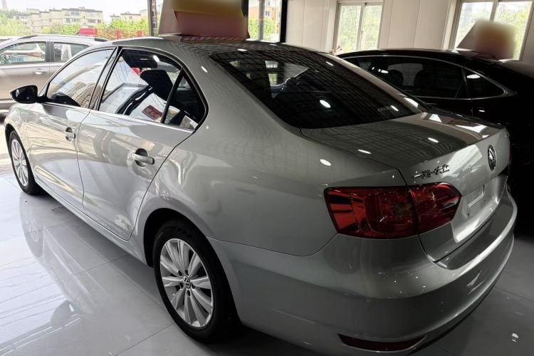 Used Volkswagen Sagitar 2015 1.6L Automatic Comfort Model Exterior 4