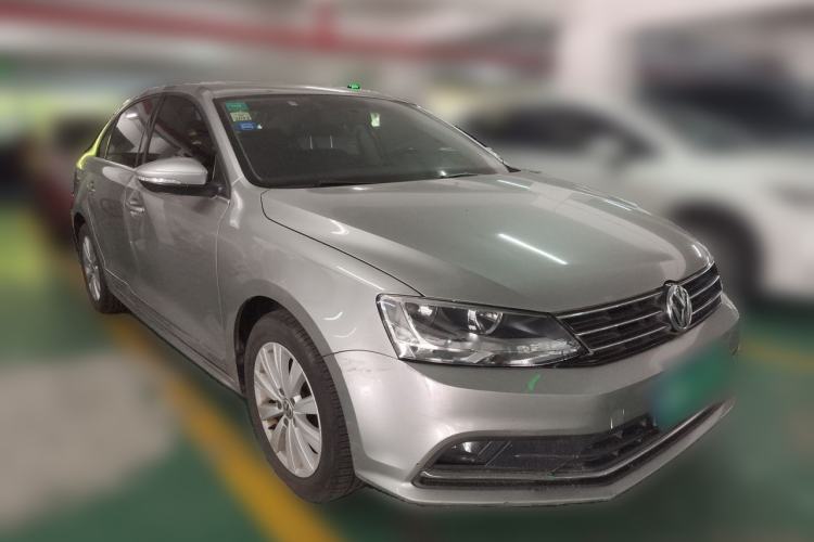 Used Volkswagen Sagitar 2015 1.6L Automatic Comfort Model Front Right 45 Deg