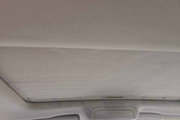 Used Volkswagen Sagitar 2015 1.6L Automatic Comfort Model Headliner
