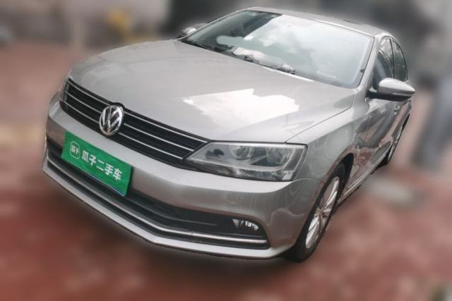 Used Volkswagen Sagitar 2015 1.6L Manual Comfort Model