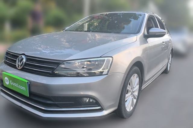 Used Volkswagen Sagitar 2015 230TSI Automatic Comfort Version
