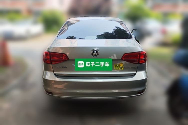 Used Volkswagen Sagitar 2015 1.6L Manual Comfort Model Rear