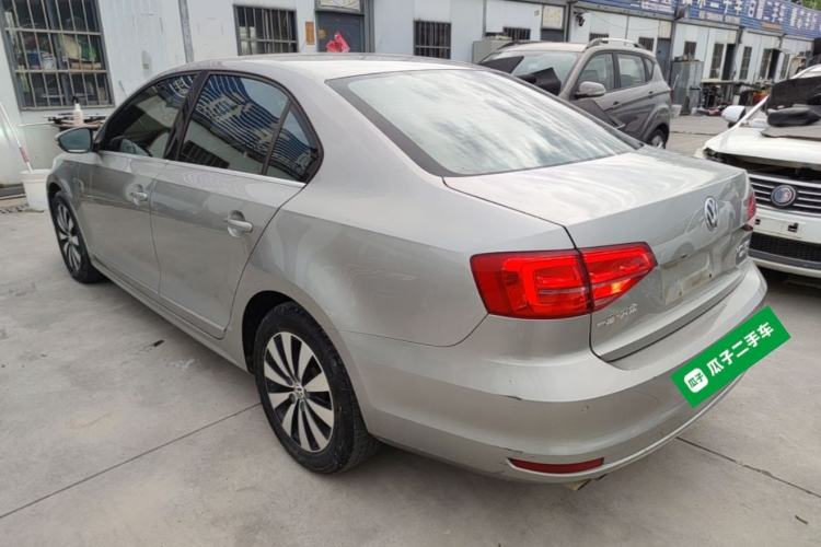 Used Volkswagen Sagitar 2015 230TSI Manual Luxury Edition Rear Left 45 Deg