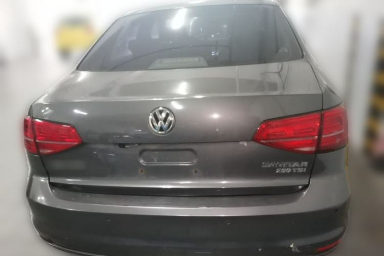 Used Volkswagen Sagitar 2015 230TSI Automatic Comfort Version Rear