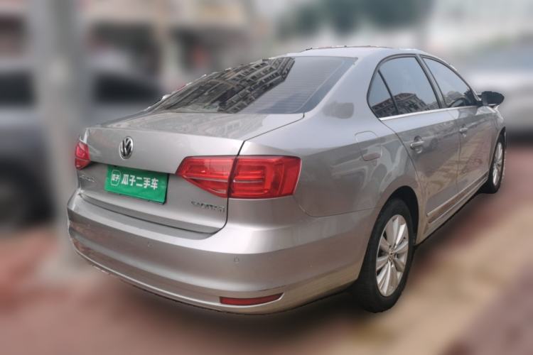 Used Volkswagen Sagitar 2015 1.6L Manual Comfort Model Rear Right 45 Deg