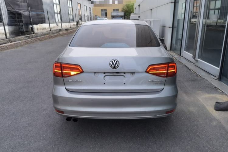 Used Volkswagen Sagitar 2015 230TSI Automatic Luxury Model Rear