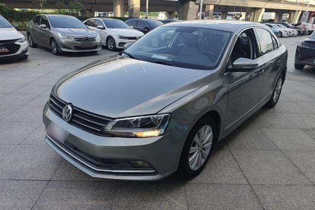 Volkswagen Sagitar 2015 1.6L Automatic Comfort Model usado