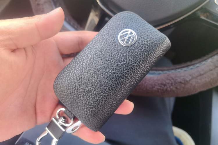 Used Volkswagen Sagitar 2015 1.6L Manual Comfort Model Vehicle Key