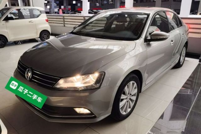 Used Volkswagen Sagitar 2015 230TSI Automatic Comfort Version