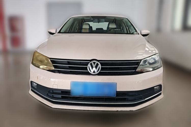 Used Volkswagen Sagitar 2015 1.6L Automatic Comfort Model Front