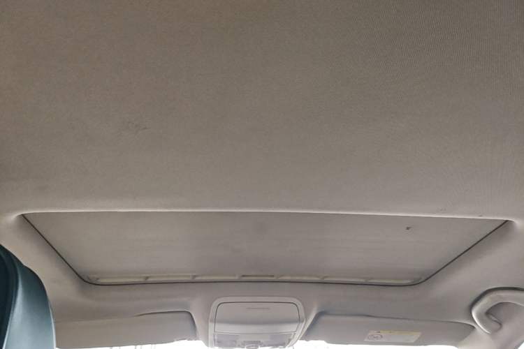 Used Volkswagen Sagitar 2015 1.6L Automatic Comfort Model Headliner