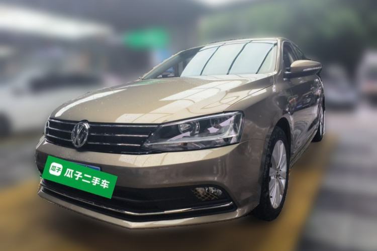 Used Volkswagen Sagitar 2015 230TSI Automatic Comfort Version Guazi used car, China used car export, Used car for sale, Used  cars, Cheapest cars for sale