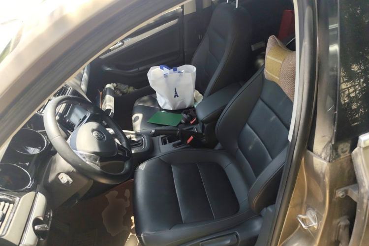 Used Volkswagen Sagitar 2015 1.6L Automatic Comfort Model Left Front Seat