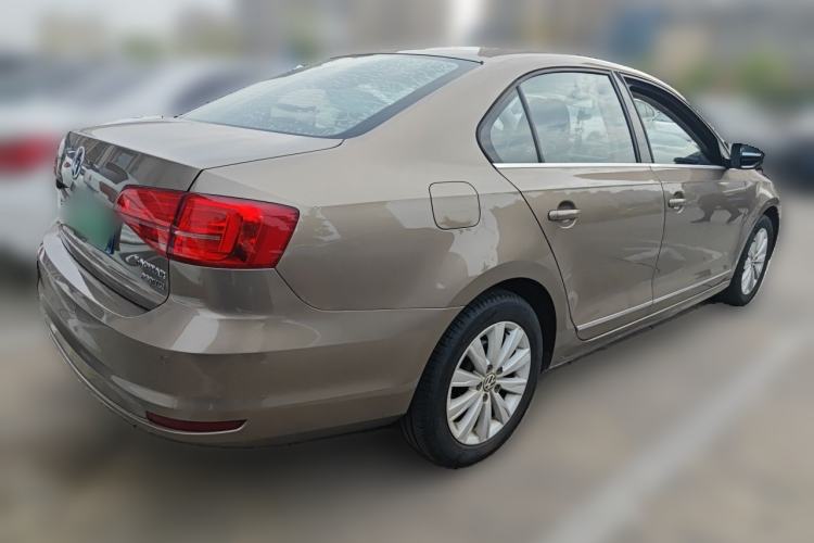 Used Volkswagen Sagitar 2015 230TSI Automatic Comfort Version Rear Right 45 Deg