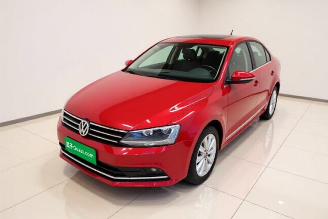 Volkswagen Sagitar 2015 1.6L Automatic Comfort Model usado