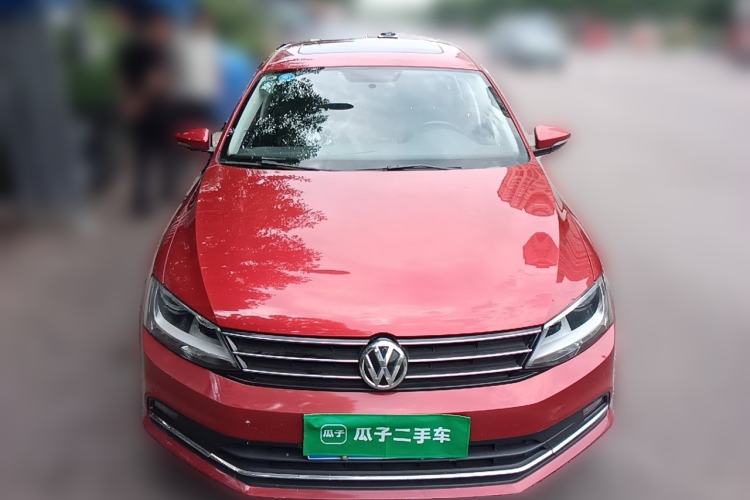 Used Volkswagen Sagitar 2015 1.6L Automatic Comfort Model Front