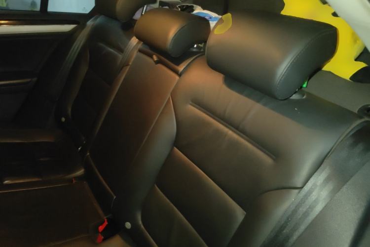 Used Volkswagen Sagitar 2015 230TSI Automatic Comfort Version Left Rear Seat