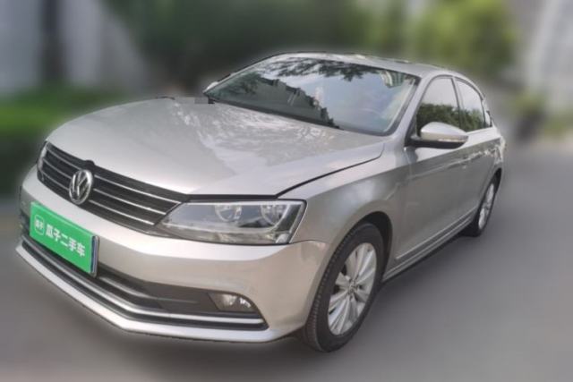 Used Volkswagen Sagitar 2015 1.6L Manual Comfort Model