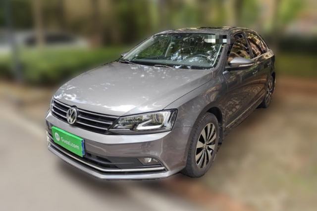 Used Volkswagen Sagitar 2015 230TSI Manual Luxury Edition