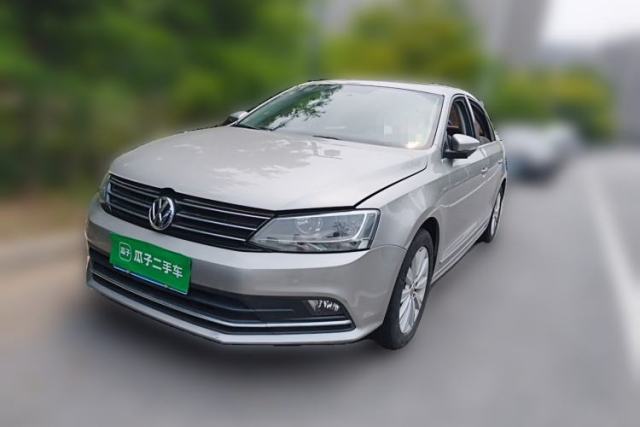 Used Volkswagen Sagitar 2015 230TSI Automatic Comfort Version