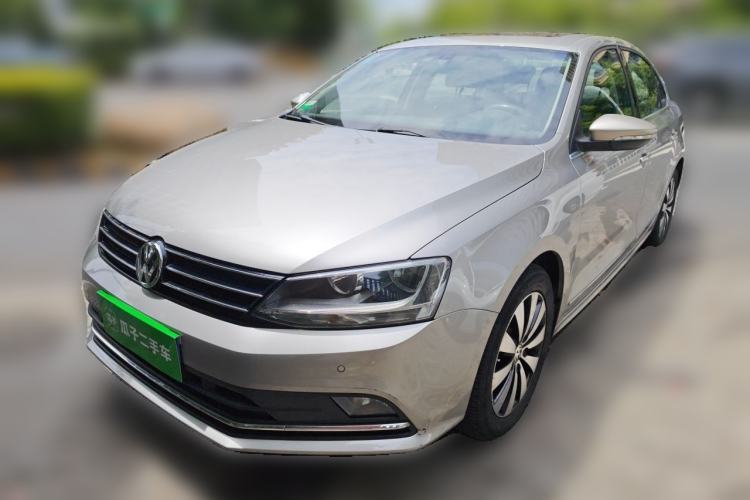 Used Volkswagen Sagitar 2015 230TSI Automatic Luxury Model Guazi used car, China used car export, Used car for sale, Used  cars, Cheapest cars for sale