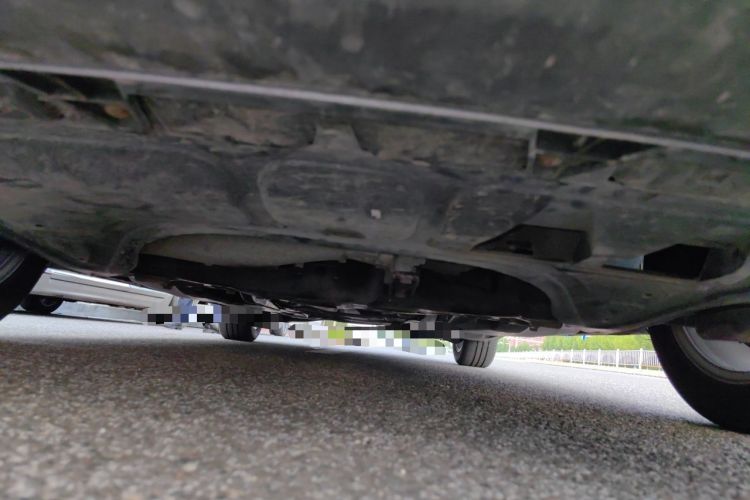 Used Volkswagen Sagitar 2015 1.6L Manual Comfort Model Chassis Front