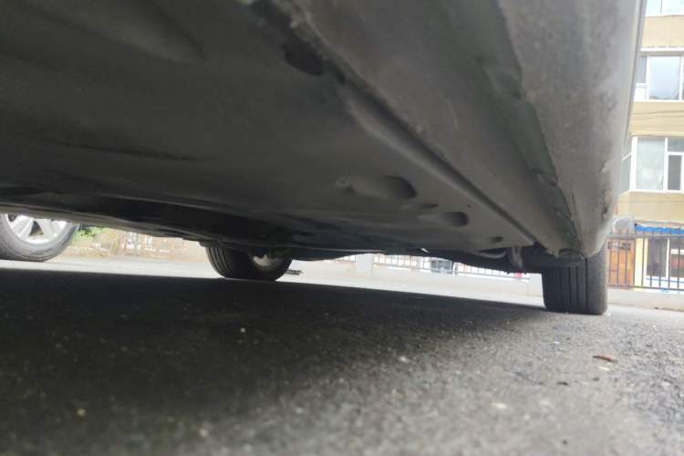 Used Volkswagen Sagitar 2015 1.6L Automatic Comfort Model Chassis Front Left