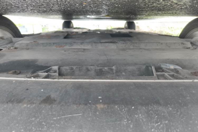 Used Volkswagen Sagitar 2015 230TSI Manual Comfort Version Chassis Front
