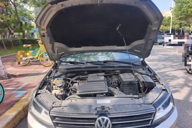 Used Volkswagen Sagitar 2015 1.6L Automatic Comfort Model Engine Bay