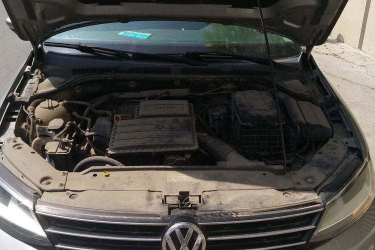 Used Volkswagen Sagitar 2015 1.6L Automatic Comfort Model Engine Bay