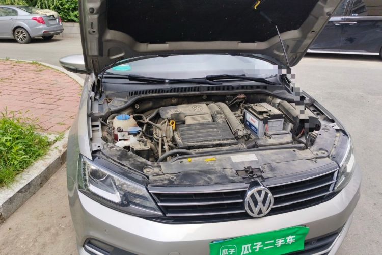 Used Volkswagen Sagitar 2015 280TSI Automatic Flagship Model Engine Bay Right