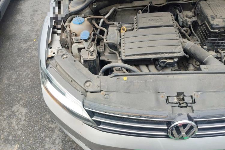 Used Volkswagen Sagitar 2015 1.6L Automatic Comfort Model Engine Bay Right