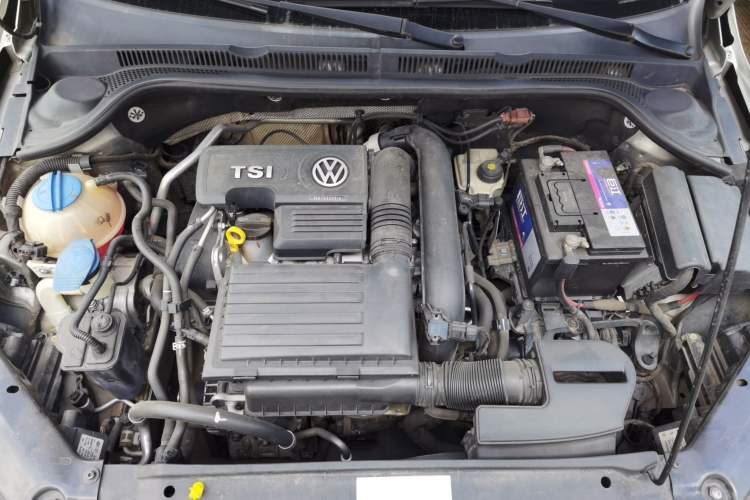 Used Volkswagen Sagitar 2015 230TSI Automatic Comfort Version Engine Bay