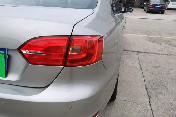 Used Volkswagen Sagitar 2015 1.6L Automatic Comfort Model Exterior 3