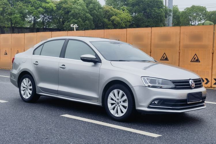 Used Volkswagen Sagitar 2015 1.6L Automatic Comfort Model Exterior 3