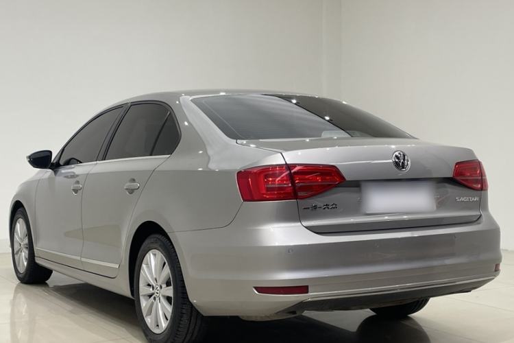 Used Volkswagen Sagitar 2015 1.6L Automatic Comfort Model Exterior 3