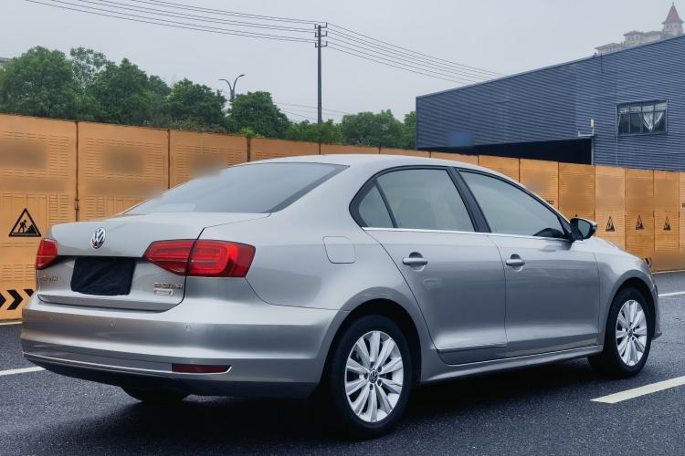 Used Volkswagen Sagitar 2015 1.6L Automatic Comfort Model Exterior 4